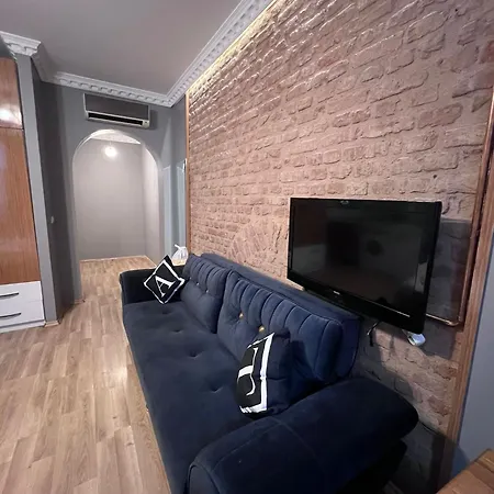 Pera Nova House